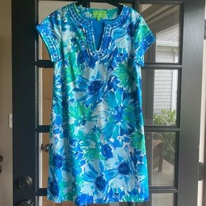 Gorgeous sheath dress by Cappagella size 8 worn once.